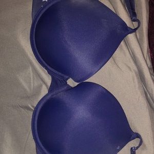 blue victoria secret tshirt bra